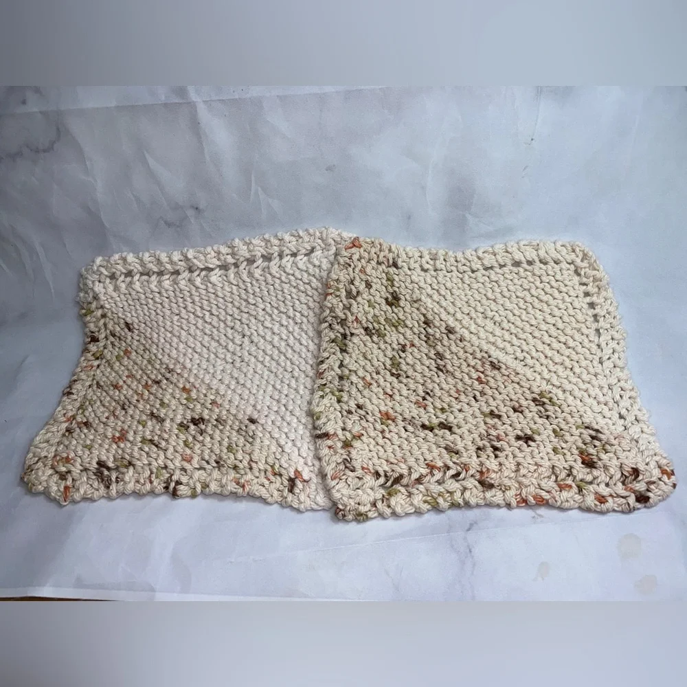 2 Vintage Hand Knit Washcloths Dish Rag 🌻